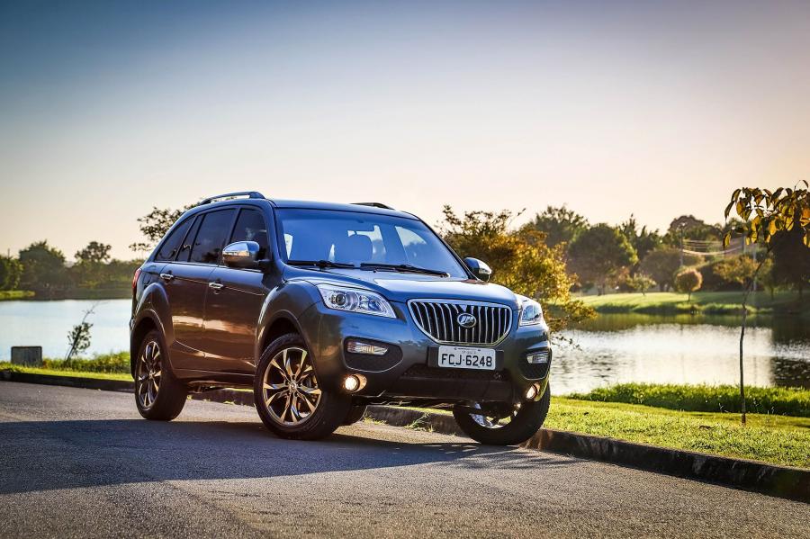  Lifan X60 2015 года  (BR) (фото 13 из 19)